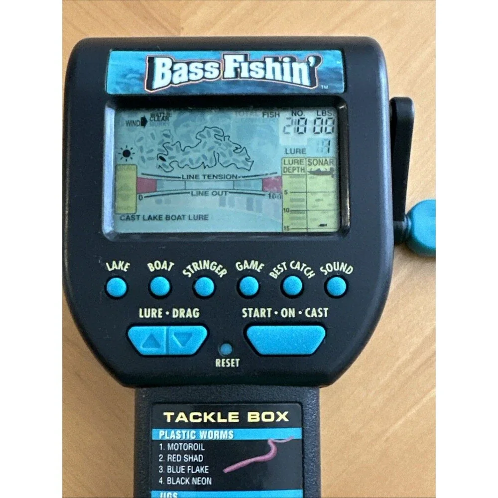 Vintage Radica Bass Fishin' Handheld 3732 Electronic Fishing Game 1996 Tested